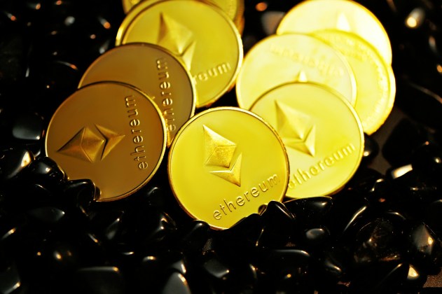 ethereum-whale-bitmine-buys-203,800-eth-–-now-holds-2.7%-of-circulating-supply