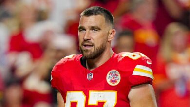 nfl-star-travis-kelce-teams-up-with-jana-partners-for-major-six-flags-investment