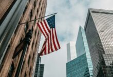 crypto-‘no-longer-in-the-fringes’:-federal-reserve-governor-declares-start-of-new-era